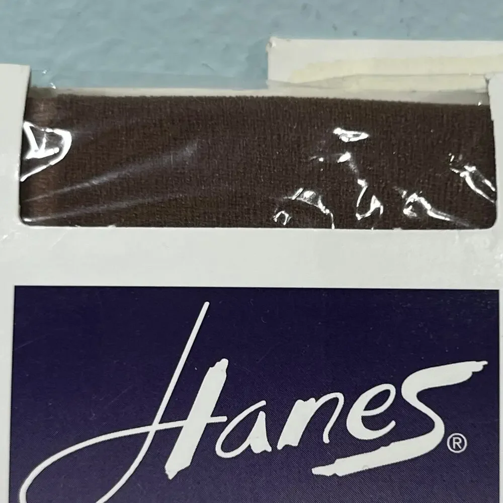 2 Pair Hanes Fitting Pretty Queensize Size 4-5 Plus Pantyhose P24 Sheer Sandal